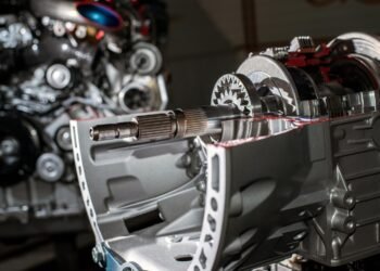 Is Your Automobile Gearbox Causing Trouble? Discover How Gearbox Technology Improves Your Car’s Efficiency!